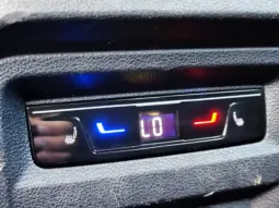 
										VOLKSWAGEN TIGUAN full									