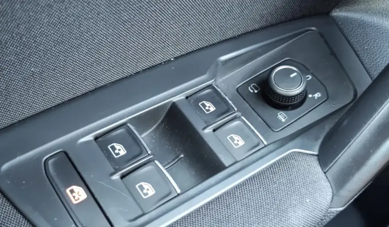 
								VOLKSWAGEN TIGUAN full									