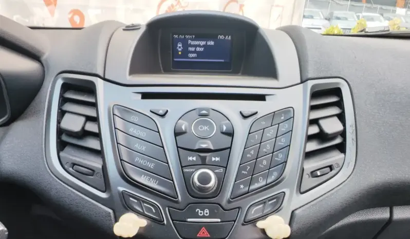 
								FORD FIESTA full									