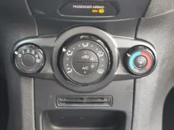 
										FORD FIESTA full									