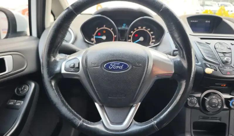 
								FORD FIESTA full									