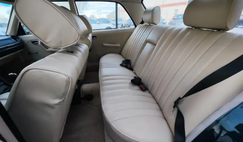 
								MERCEDES BENZ W123 full									