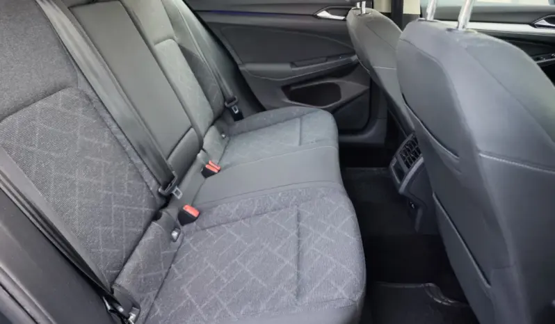 
								VOLKSWAGEN GOLF full									