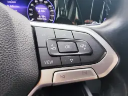 
										VOLKSWAGEN GOLF full									