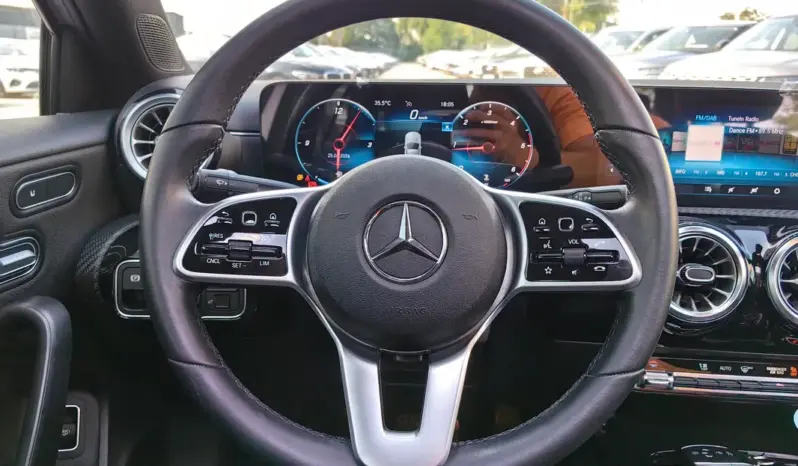 
								MERCEDES BENZ A 180 full									