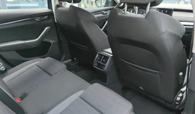 
								SKODA OCTAVIA full									