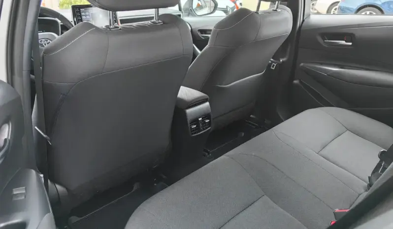 
								TOYOTA COROLLA full									