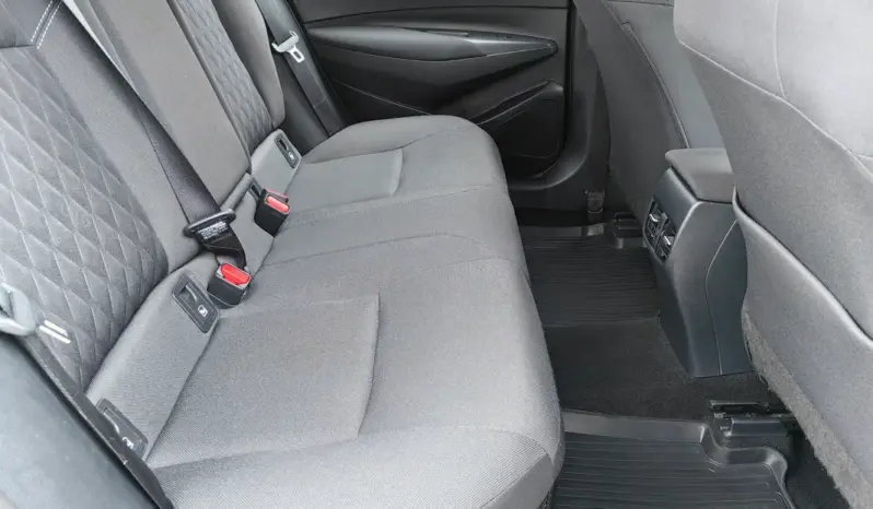 
								TOYOTA COROLLA full									