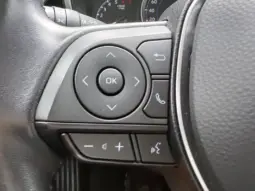 
										TOYOTA COROLLA full									