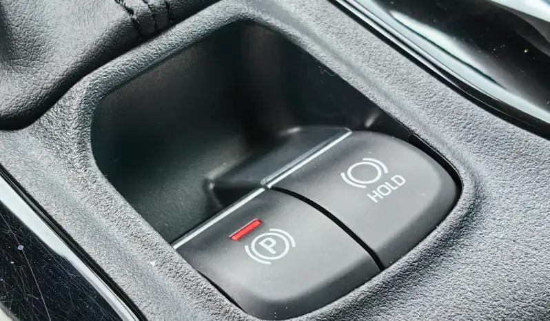 
								TOYOTA COROLLA full									