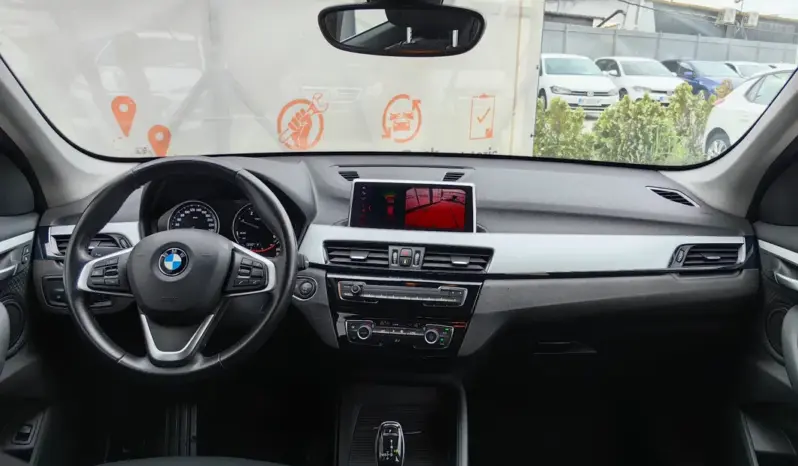 
								BMW X1 full									