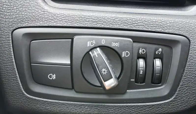 
								BMW X1 full									
