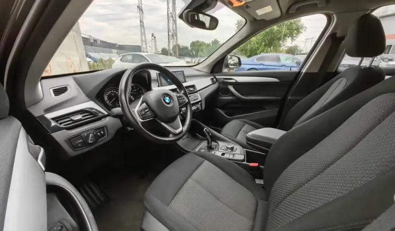 
								BMW X1 full									