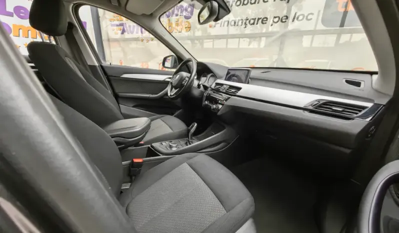 
								BMW X1 full									