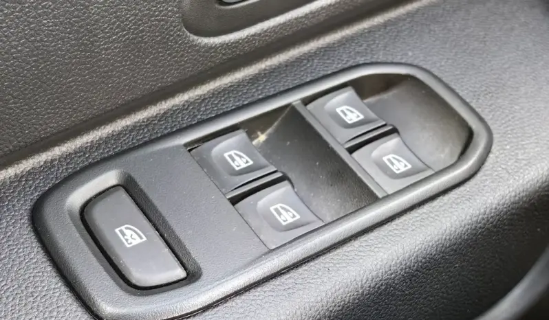 
								DACIA DUSTER full									
