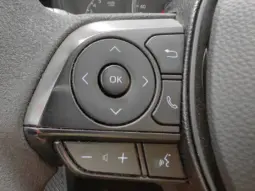 
										TOYOTA COROLLA full									