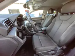 
										AUDI Q3 full									
