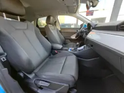 
										AUDI Q3 full									
