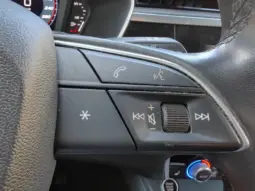 
										AUDI Q3 full									
