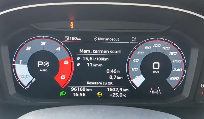 
								AUDI Q3 full									