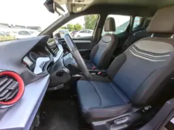
										SEAT ARONA full									