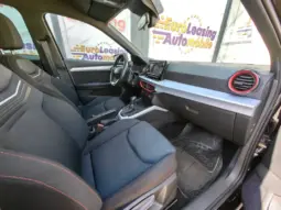 
										SEAT ARONA full									