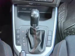 
										SEAT ARONA full									