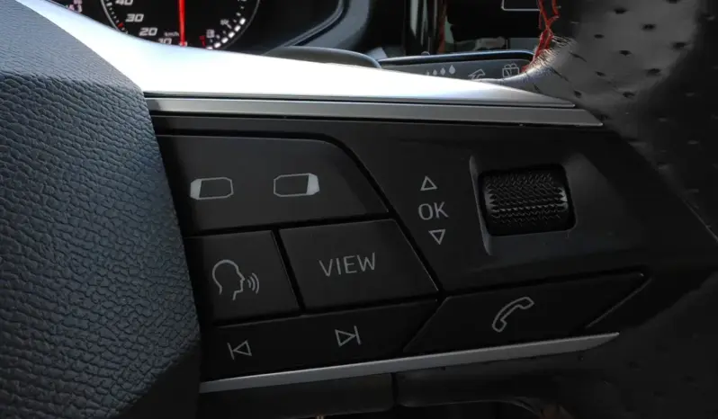 
								SEAT ARONA full									
