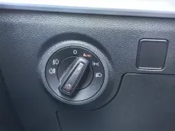 
										SEAT ARONA full									