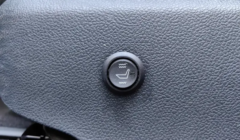 
								TOYOTA COROLLA full									