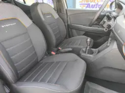 
										DACIA SANDERO full									