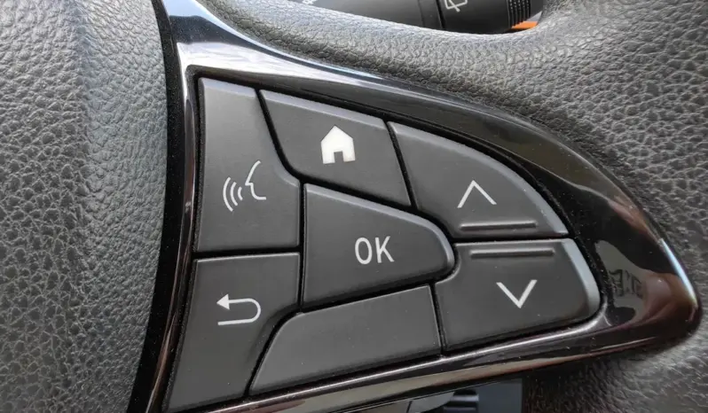 
								DACIA SANDERO full									