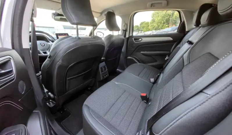 
								RENAULT ARKANA full									