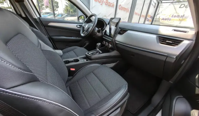 
								RENAULT ARKANA full									