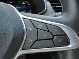 
										RENAULT ARKANA full									