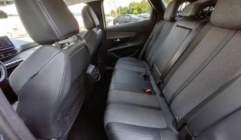 
								PEUGEOT 3008 full									