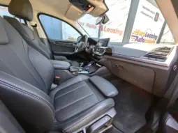 
										BMW X4 full									