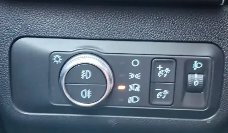 
								FORD KUGA full									