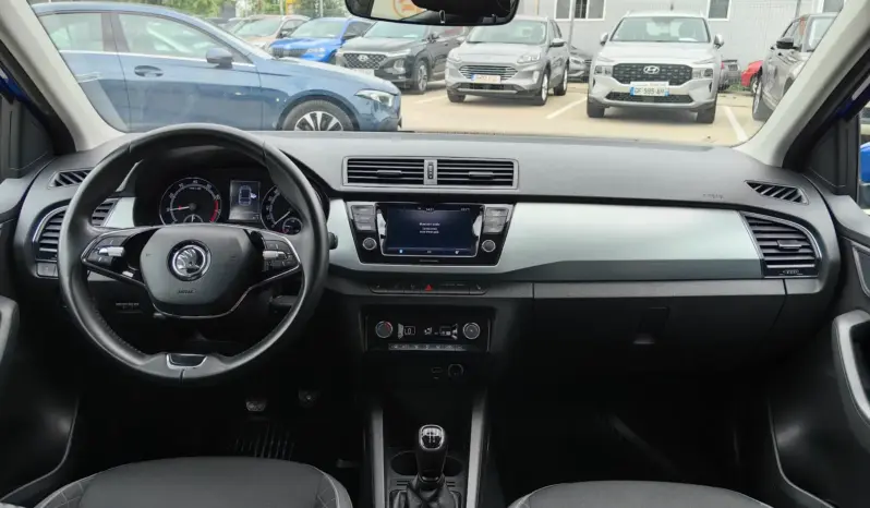 
								SKODA FABIA full									