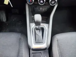 
										RENAULT CLIO full									