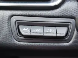 
										RENAULT CLIO full									
