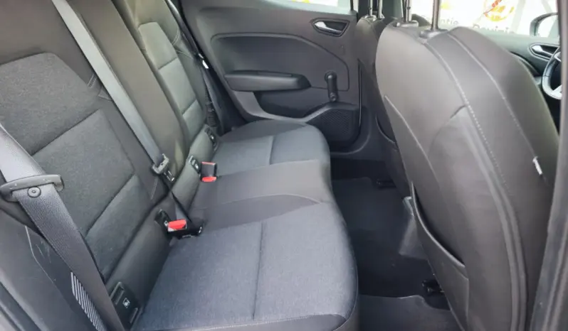 
								RENAULT CLIO full									