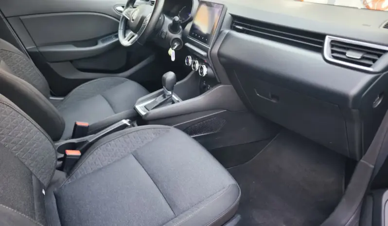 
								RENAULT CLIO full									