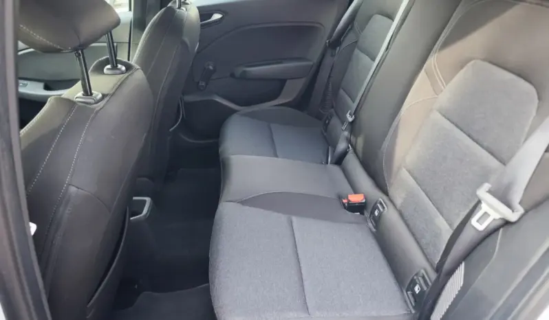 
								RENAULT CLIO full									