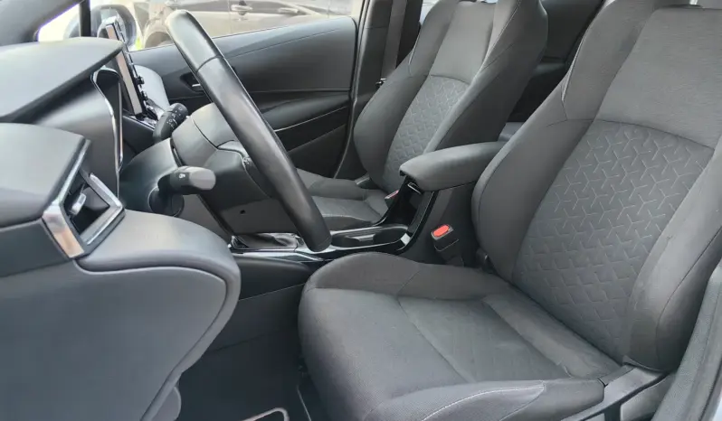 
								TOYOTA COROLLA full									