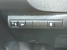 
										TOYOTA COROLLA full									
