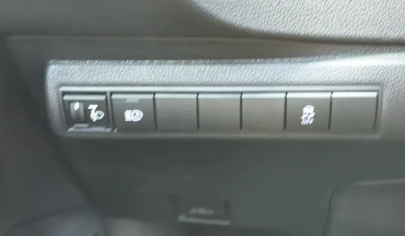 
								TOYOTA COROLLA full									