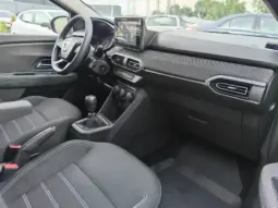
										DACIA SANDERO full									