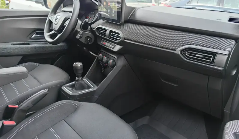 
								DACIA SANDERO full									