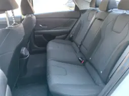 
										HYUNDAI ELANTRA full									